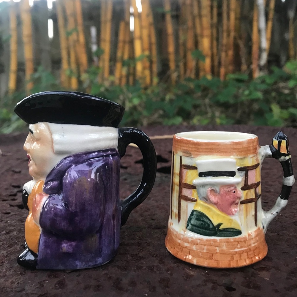 Set Dickens Lancaster Sandland mug and Toby jug